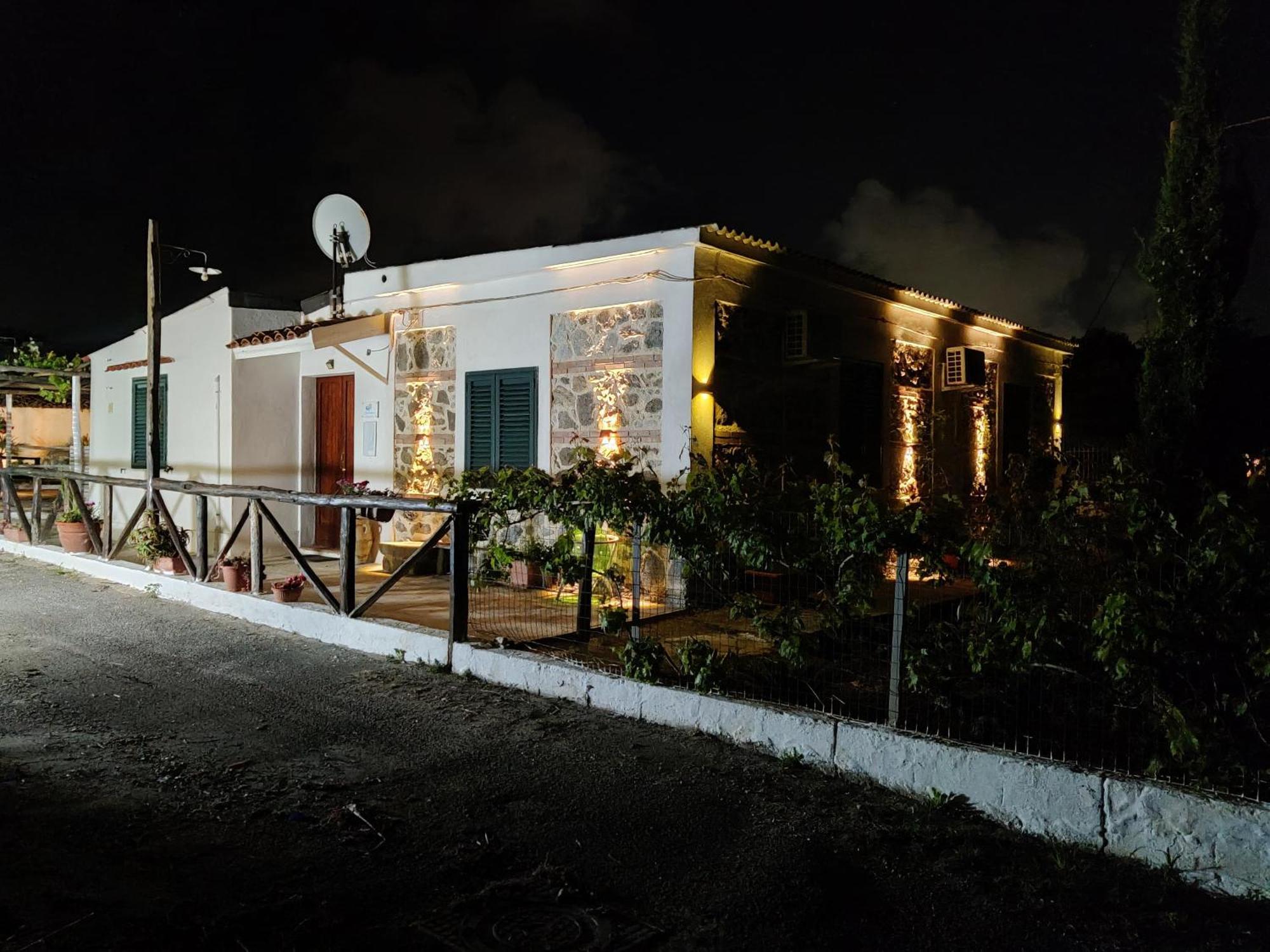 Casa Spezzara Villa Santa Domenica  Bagian luar foto